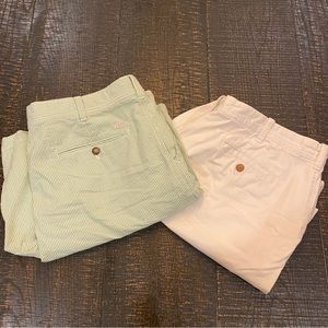 Izod Shorts (2 pair) Green Seersucker and White Chino size 42